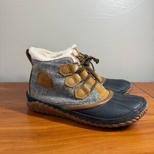 Sorel Out N About Plus Boot Snow Winter Lace Up Waterproof Quarry Grey Tan Duck